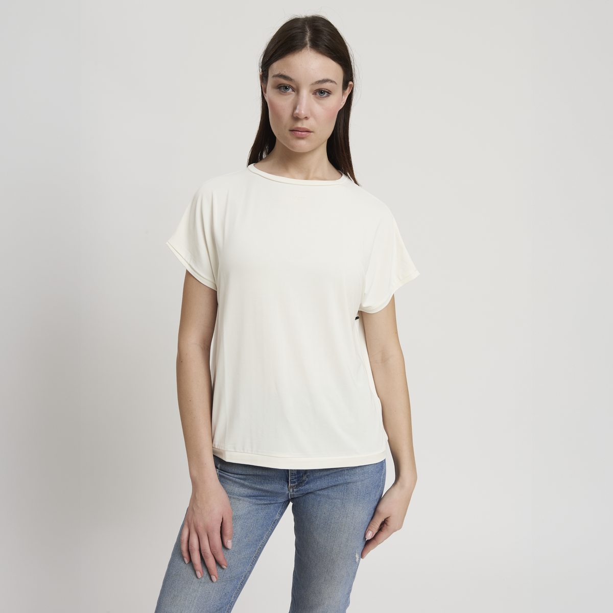 LA NILDE WOMAN T-SHIRT SHORT SLEEVE