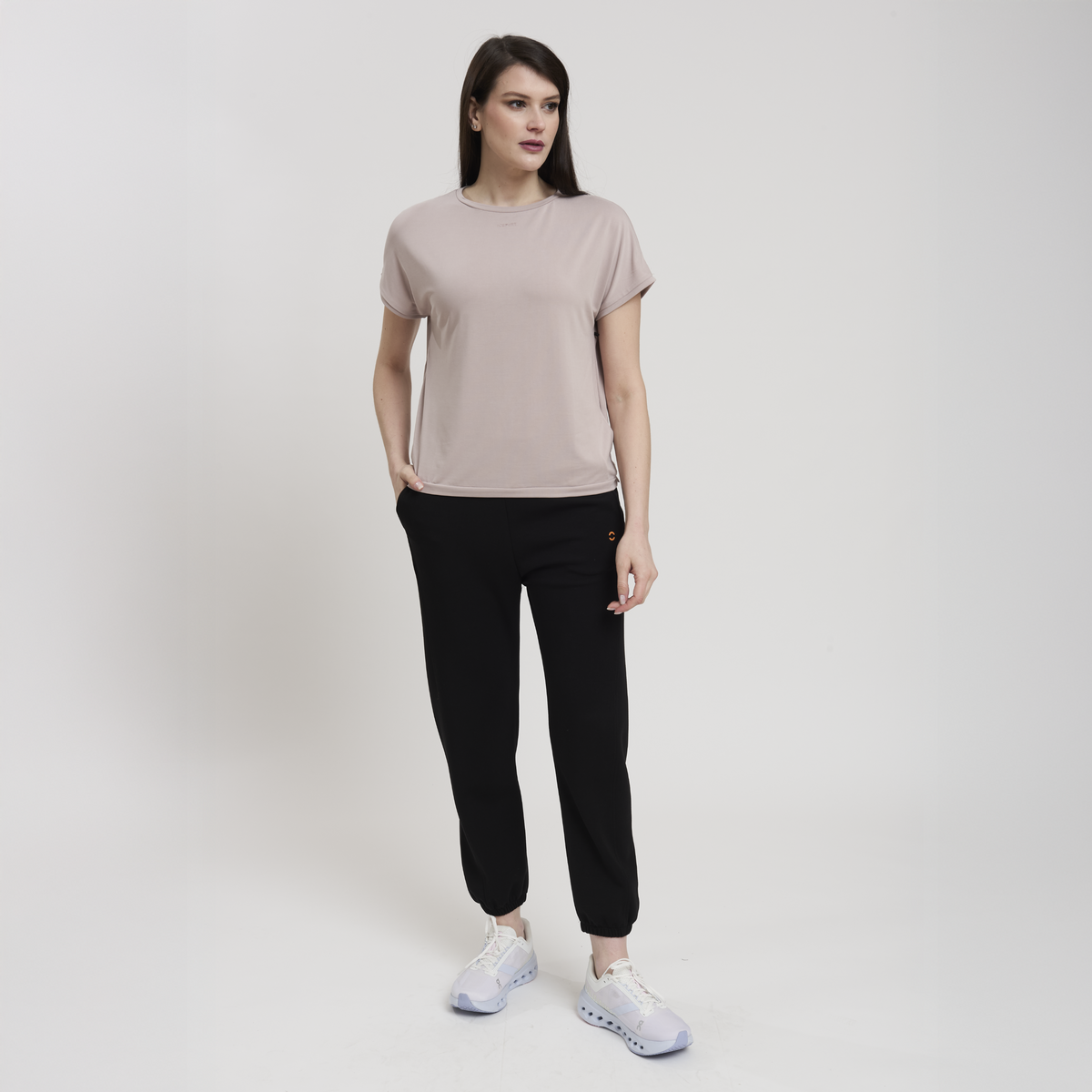 LA NILDE WOMAN T-SHIRT SHORT SLEEVE