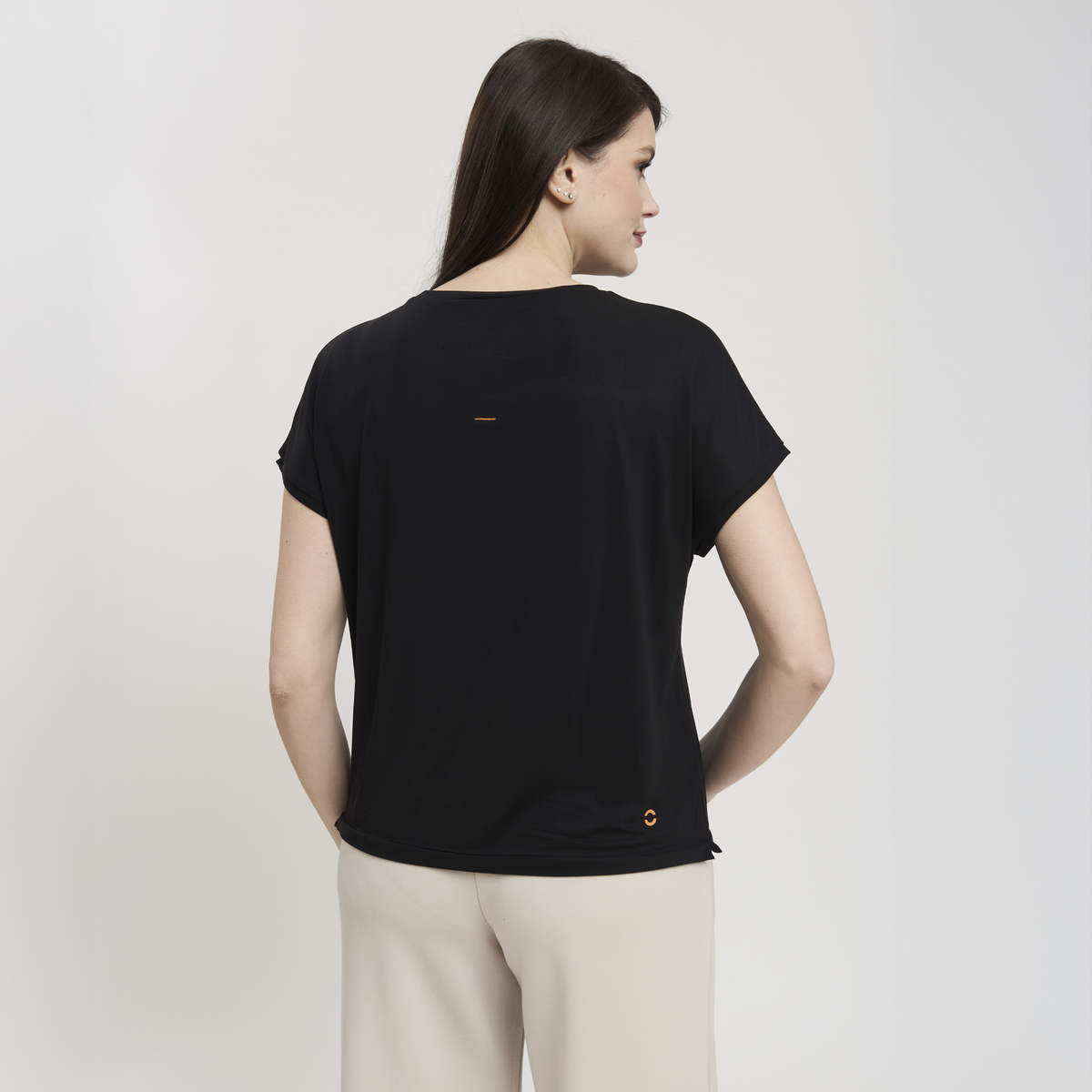 LA NILDE WOMAN T-SHIRT SHORT SLEEVE