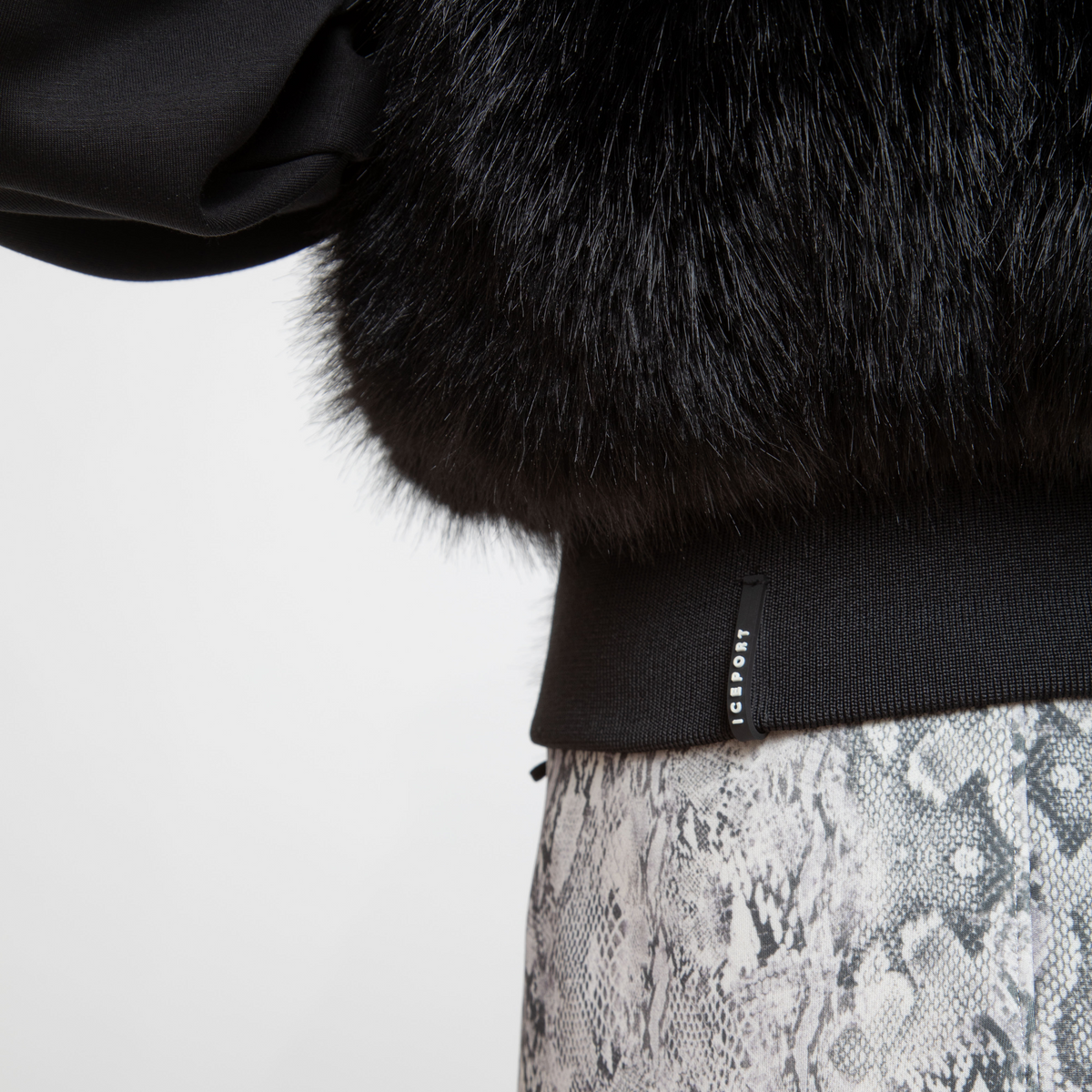 IL PELOSINO WOMAN PADDED VEST