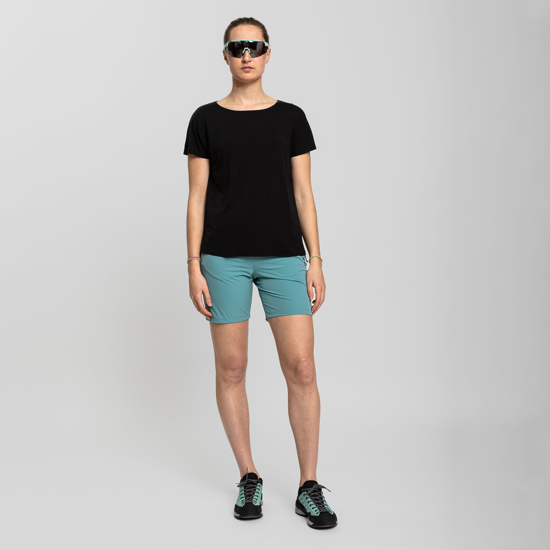 OBSERVER FAST BERMUDA WOMAN PANT