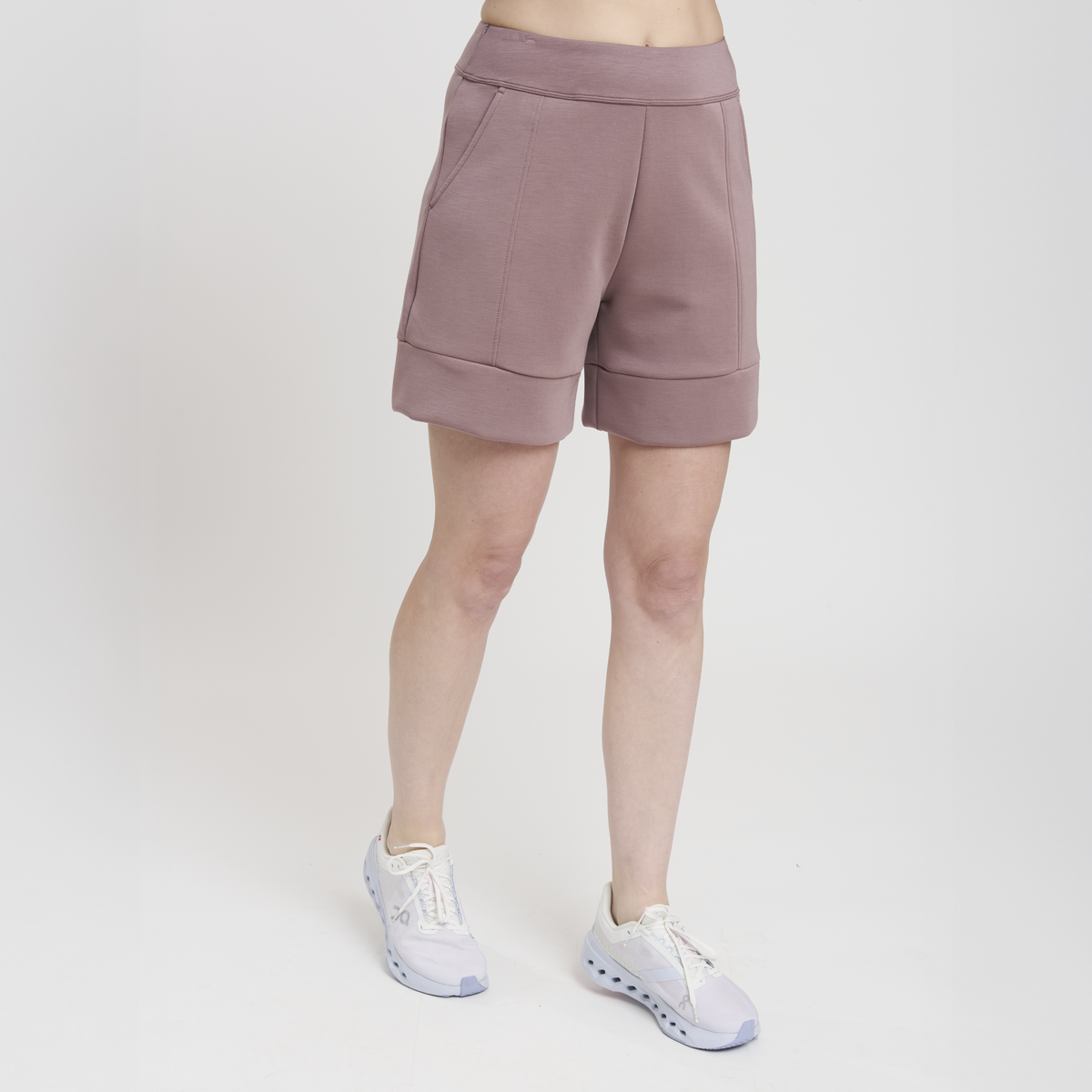 LA TITTY WOMAN BERMUDA PANT
