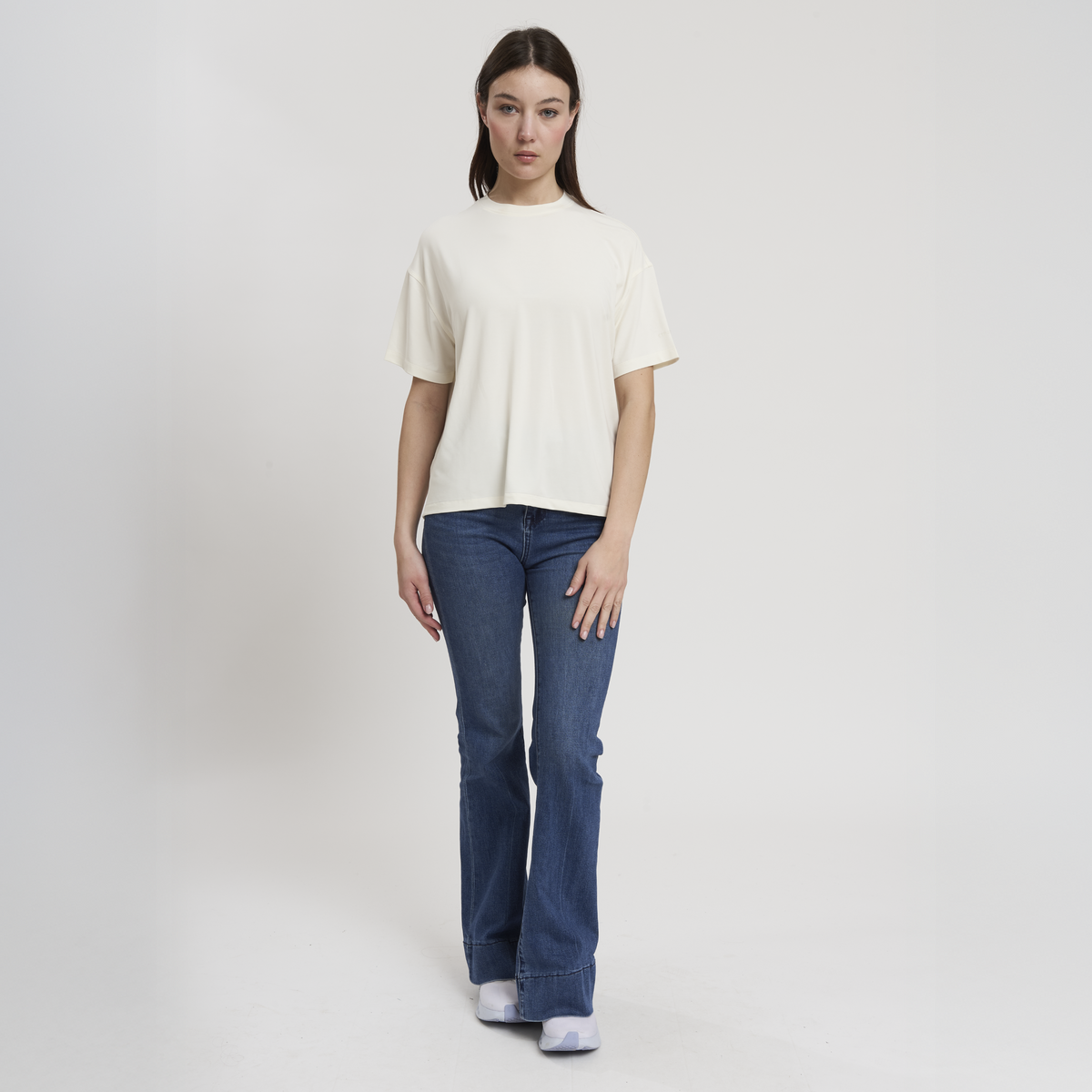 LA ELE WOMAN T-SHIRT SHORT SLEEVE