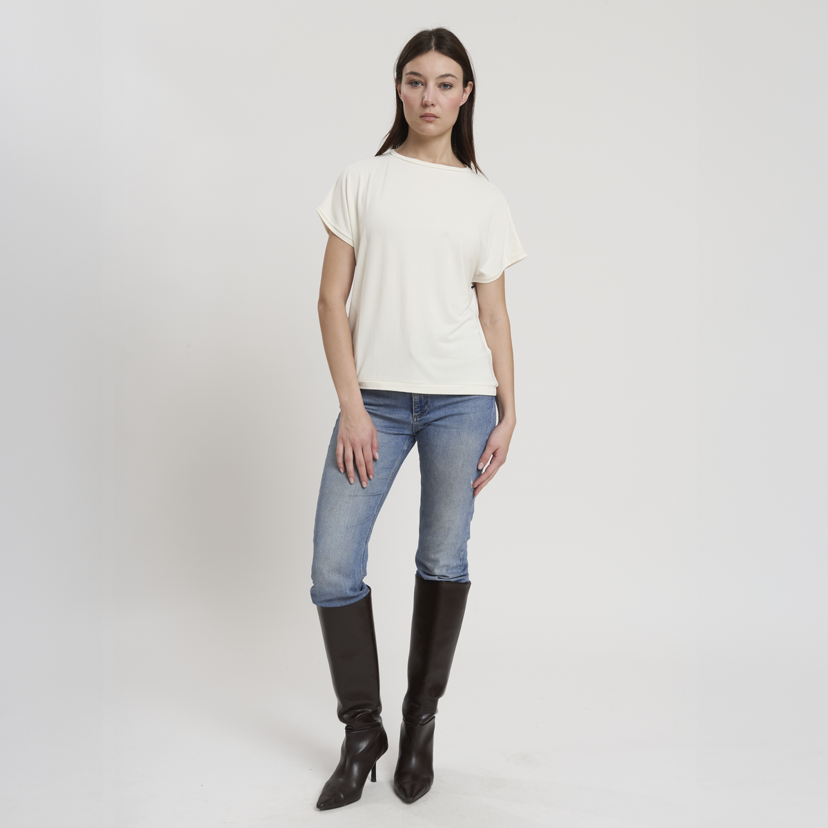 LA NILDE WOMAN T-SHIRT SHORT SLEEVE